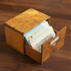 Macmillan Card Catalog: 30 Notecards From The Library Of Congress -Literary Gift Shop card catalog table